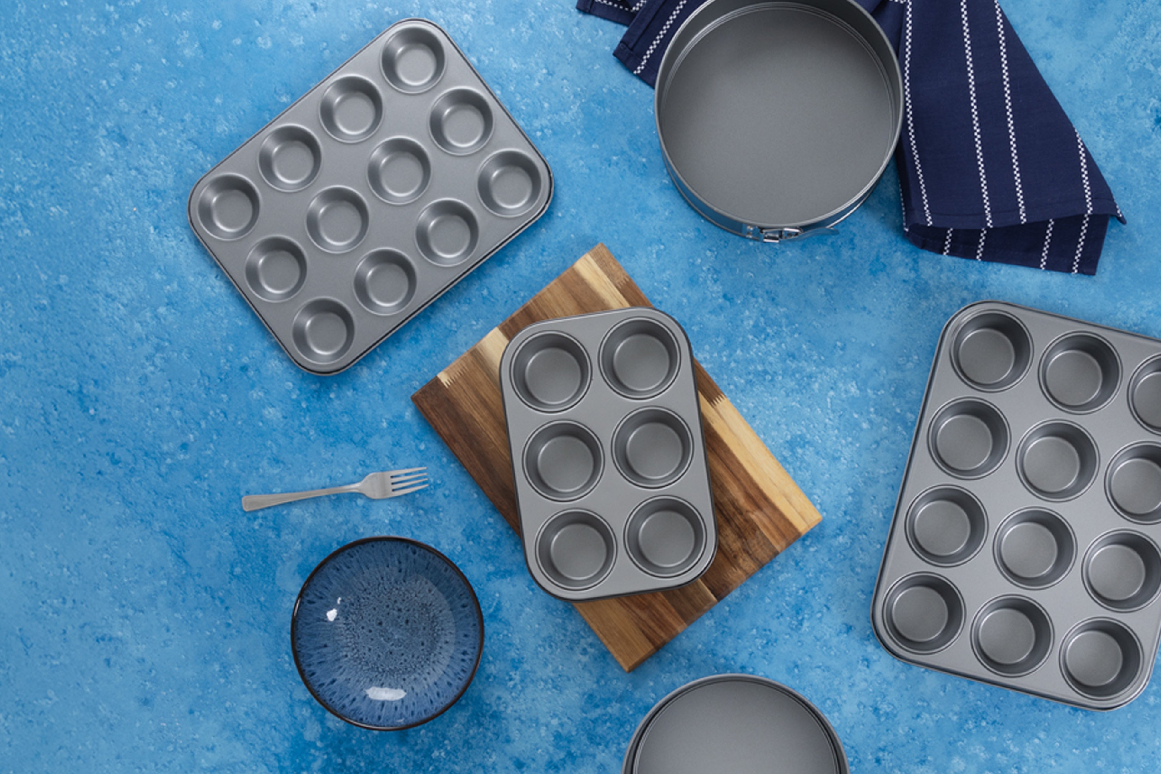 Muffin & Cupcake Tins
