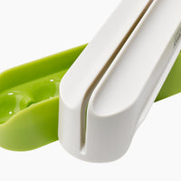Joseph Joseph Halve-It Slicing Tool