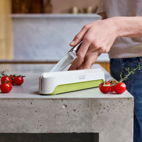 Joseph Joseph Halve-It Slicing Tool
