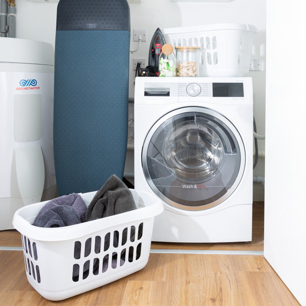 Wham Casa Easy-Carry Plastic Hipster Laundry Basket