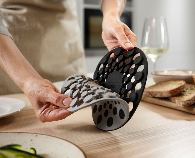 Joseph Joseph Spot-On 2-Piece Silicone Trivets