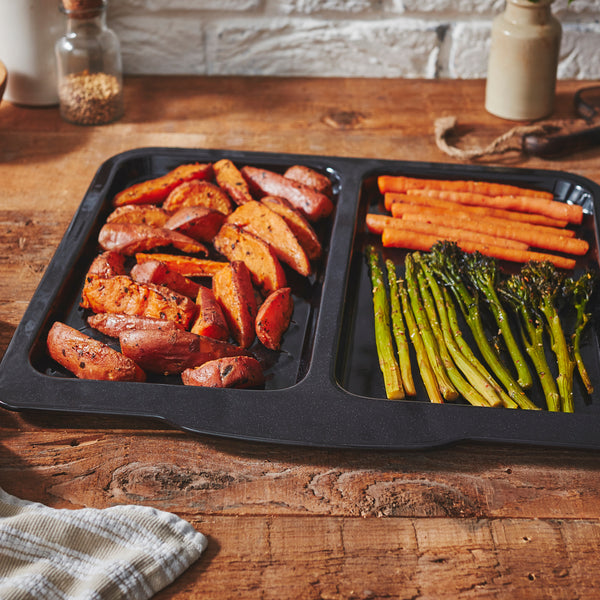 PFAS Free Signature Enamel 41cm Handled Dual Oven Tray