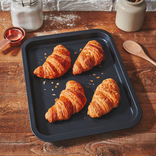 Baker & Salt Premium Non-Stick Oven Tray