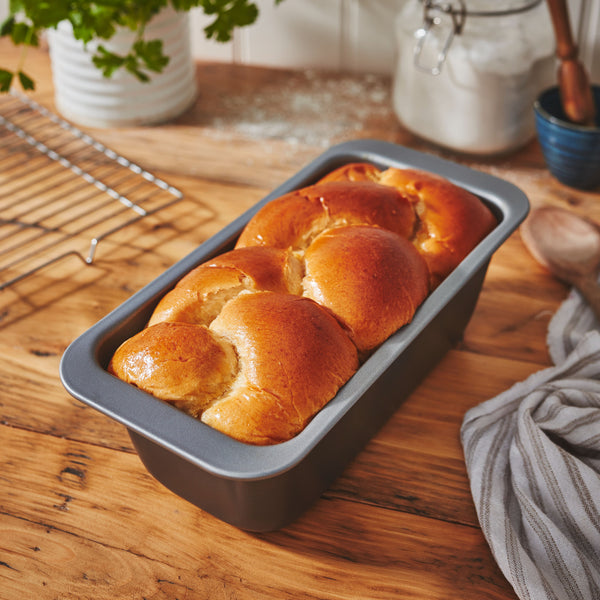 Baker & Salt Non-Stick Loaf Tin