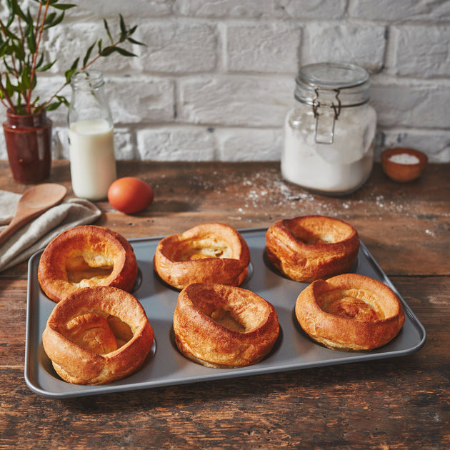 Baker & Salt Non-Stick 6 Cup Yorkshire Pudding Tin