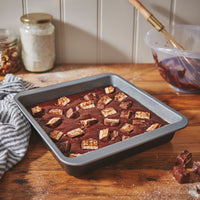 Baker & Salt Non-Stick 23cm Brownie Tin
