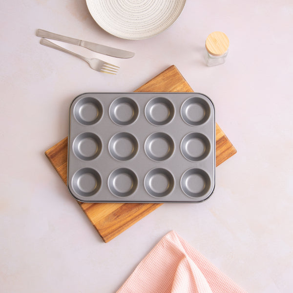 BetterWare Essentials 12-Cup Non-Stick Bun Tin