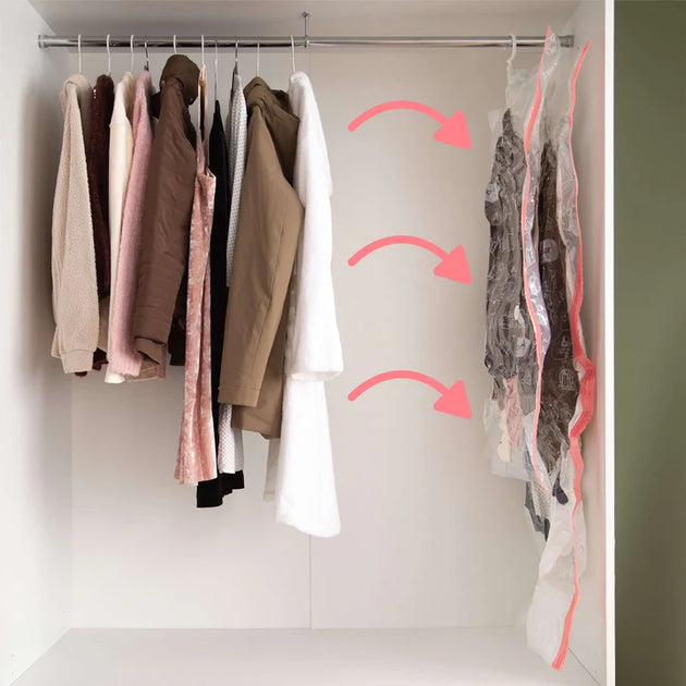 Set of 2 Hanging Vacuum Bags with Hooks